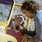 'Flor do Caribe': Ester sofre acidente de carro e é ...