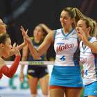 Thaísa brilha contra Vôlei Amil e garante ...