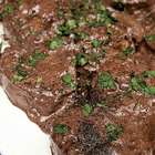 Veja receita de filé mignon ao molho de azeitonas pretas