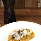 Daniel Redondo ensina a fazer arroz de bacalhau para o Natal