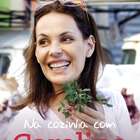 Carolina Ferraz mostra paixão por cozinha e ensina 5 ...