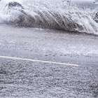 Limpe o carro após passar em alagamento corretamente