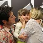 Filhos de Claudia Leitte e Daniel brincam em ensaio do ...