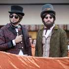 Rodrigo Faro e Latino viram mágicos de rua para quadro