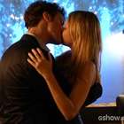 'Em Família': Livia beija Leto na frente de Paulina