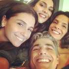 Antonelli grava durante o jogo do Brasil e pede notícias