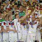 Alemães comemoram 1 ano do tetra e relembram festa no Brasil