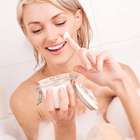 Práticos, hidratantes de banho protegem a pele no inverno