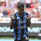 Time de Kaká nos EUA entra na briga para ter Ronaldinho