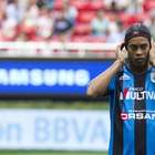 Técnico: Ronaldinho começará no banco contra Santos Laguna