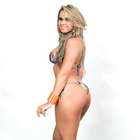 Musa de "medidas perfeitas" vai apresentar camisa do CRB