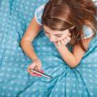 Inglaterra: crianças a partir de 8 anos já trocam fotos nuas