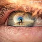 Fotógrafo registra casamento através de reflexos nos olhos