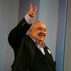 PR: Greca tem melhora respiratória, mas permanece internado