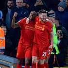 Sem contar com Coutinho, Liverpool tenta se aproximar do ...