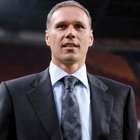 Van Basten sugere fim de pênaltis, impedimento e prorrogação