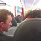 Problema mecânico faz avião 'sacudir como lavadora': assista