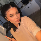 Kylie Jenner traz as maria-chiquinhas de volta