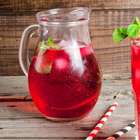 Confira oito drinks com cachaça para fazer em casa