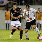 Corinthians empata no fim e termina em 1º em seu grupo