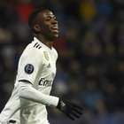 Com Vinicius Jr., Real goleia Viktoria Plzn; Roma bate CSKA