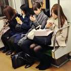 Para não conversar, 79% dos brasileiros fingem usar o ...