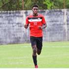 Aprendendo com o profissional, Bruno mira estreia do ...