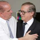 Vélez fica no cargo, mas não pode nomear mais ninguém