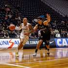 Corinthians leva a melhor sobre Botafogo em duelo direto ...