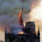 O outro lado sobre a reconstrução de Notre Dame