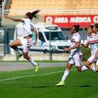 Com gol do meio campo, São Paulo bate Palmeiras no feminino