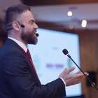 As diferenças entre o bom orador e o orador convincente