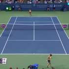 Keys vence Halep e enfrentará Venus Williams