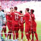 Bayern vira e faz 6 na estreia de Coutinho como titular