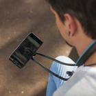 Como evitar dores nas costas causadas pelo celular?