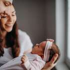 Adoção: como funciona a licença-maternidade e paternidade