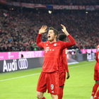 Lewandowski faz 2 e Bayern goleia o Dortmund no Alemão