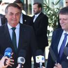 Bolsonaro fala em vetar projeto que altera CNH