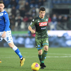 Napoli vence Brescia e se mantém na luta por vaga na ...