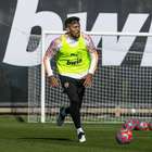Ezequiel Garay, do Valencia, anuncia que testou positivo ...