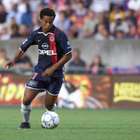 Ex-companheiros de Ronaldinho no PSG rasgam elogios ao ...