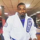 Harris carrega ligeiro favoritismo para duelo contra ...