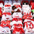 Colônia e Mainz empatam com mosaico incomum na arquibancada