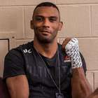 Inconformado com revés, brasileiro pede bônus ao UFC; ...