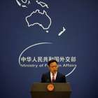 China diz que EUA estão "viciados em desistir" devido a ...