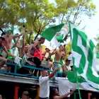 Torcida apaixonada do Atlético Nacional de Medellín