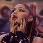 Ariana Grande tenta faturar o principal prêmio da noite