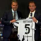 Arthur vibra por poder jogar com Cristiano Ronaldo na ...