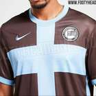Vazam fotos do suposto novo terceiro uniforme do Corinthians
