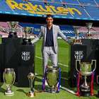 Suárez explica saída e chora em adeus ao Barcelona: ...